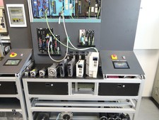 MR-J2S-200A4 Module, PLC, LCD, Board, Controller